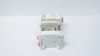 SMC VV5QC21-04N7TD0 PNEUMATIC VALVE MANIFOLD
