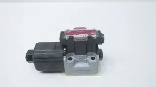 TOYOOKI HD3S-2S-BC-03B-WYD2-S-984 HYDRAULIC DIRECTIONAL CONTROL VALVE 24V-DC