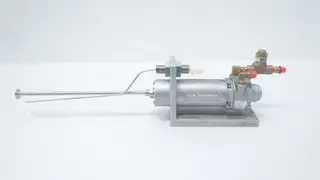 LOCTITE 9000 983330 SERIES 9000 ROTOSPRAY POSITIVE DISPLACEMENT PUMP