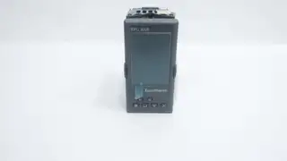 EUROTHERM EPC3008/P1/VL/D1/R2/R2/XX/XX/IE/XX/TK/XXX/ST TEMPERATURE CONTROLLER