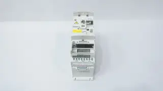 ABB ACS355-03U-08A8-4 AC VFD DRIVE 5HP 48-63HZ 480V-AC