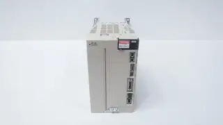 YASKAWA SGDV-180A21A SERVO DRIVE 3PH 200-230V-AC 0-230V-AC
