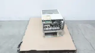 YASKAWA CIMR-F7U4090 AC VFD DRIVE 150HP 0-480V-AC 0-400HZ 380-480V-AC