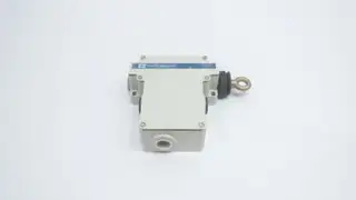 TELEMECANIQUE XY2 CE3A010H7 CABLE CONTROLLED EMERGENCY STOP