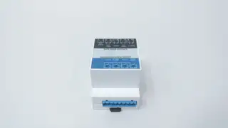 MACROMATIC MBDUC4-E-478 4 CHANNEL INTRINSICALLY SAFETY RELAY 102-132V-AC