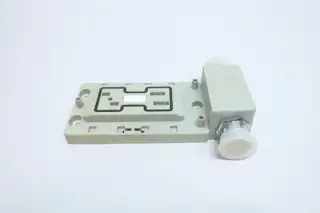 ALLEN BRADLEY 1792D-CB18 DEVICENET ARMOR BLOCK CABLE BASE SER A