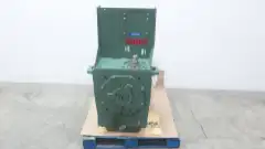 LIGHTNIN 75-S-10 MEDIUM TORQUE TOP-ENTERING MIXER AGITATOR DRIVE 10HP 11.7:1