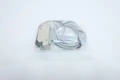 OMRON E2C-JC4A PROXIMITY SWITCH 12-24V-DC