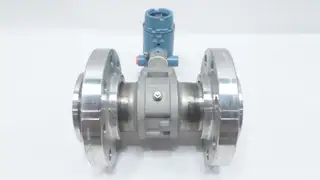 ROSEMOUNT 8800DF030HA3N1D1E5M5 VORTEX FLOW METER 3IN 300