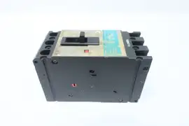 SIEMENS ED43B040 SENTRON MOLDED CASE CIRCUIT BREAKER 480V-AC 3P 40A