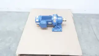 SUMITOMO SM-CYCLO CHHMS1-6130C-B GEARMOTOR 29.7RPM 1HP 460V-AC 3PH