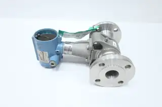 ROSEMOUNT 8800AF015SA1N1D1E5M5 STAINLESS VORTEX FLOW METER 1-1/2" 150