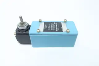 MICRO SWITCH 151ML10 LIMIT SWITCH 120/240/480/600V-AC