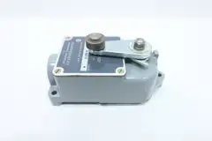 ALLEN BRADLEY 801-ASG17 LIMIT SWITCH 600V-AC/DC