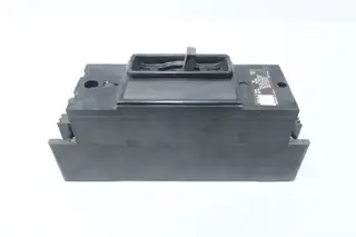 WESTINGHOUSE F2030 371D374G11 CIRCUIT BREAKER 30A 600V-AC 250V-DC 2P