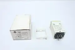 ALLEN BRADLEY 700-HX86SA17 DIGITAL TIMING RELAY 100-240V-AC