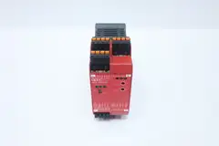 IDEC HR2S-332N-T30 INDUSTRIAL SAFETY RELAY MODULE 24V-DC