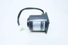ORIENTAL MOTOR M425-401 SPEED CONTROL MOTOR 0.8A AMP 25W 100V-AC 90-1700RPM