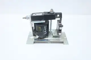 EC&M 7001 KE011 DC RELAY 230/240V-DC