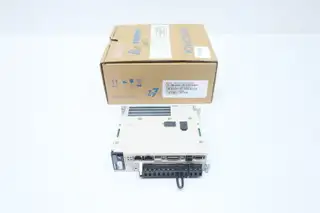 YASKAWA SGD7S-1R6AQ0A000F51 SERVOPACK 200W 200-240V-AC
