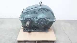 LINK-BELT HS1300 ENCLOSED GEAR DRIVE 9.76:1