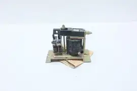 SQUARE D 7001-KGO DC RELAY 240V-DC