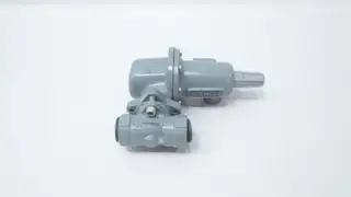FISHER 627-148 PRESSURE REGULATOR VALVE 1/2IN 35-80PSI