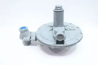 FISHER S202 PRESSURE REDUCING REGULATOR VALVE 1-1/2IN