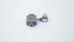 TELEMECANIQUE XCKL10041H7 LIMIT SWITCH 240V-AC