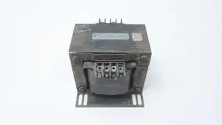 HAMMOND MT1000MDMX VOLTAGE TRANSFORMER 1000VA 380/415V-AC 110/220V-AC