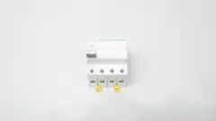 SCHNEIDER A9R84440 RESIDUAL CURRENT CIRCUIT BREAKER 40A 400V-AC 4P