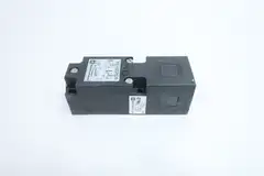 TELEMECANIQUE XSC-H207629H7 INDUCTIVE PROXIMITY SWITCH 15-58V-DC