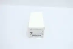 ALLEN BRADLEY 800TC-QAH2B BLUE ILLUMINATED PUSHBUTTON 12-130V-AC