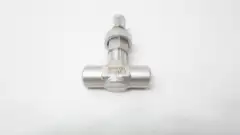SWAGELOK SS-2MG4 STAINLESS METERING VALVE 1/8IN NPT