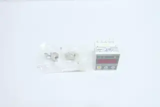 NAGANO KEIKI GC62 DIGITAL DIFFERENTIAL PRESSURE GAUGE 1/8IN -0.5-0.5KPA 110V-AC