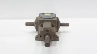 BOSTON GEAR R258-BM1 GEAR REDUCER 1-1/2IN 23.687HP