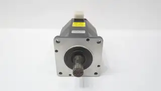 FANUC A06B-0501-B004#008-R SERVO MOTOR 2000RPM 1-3/8IN 12NM 144V-AC 3PH