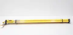 BANNER SLSCE14-900P8 SLSR30-900Q8 LIGHT CURTAIN PAIR 900MM 24V-DC