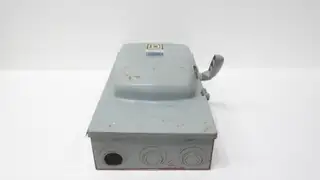 SQUARE D H363 FUSIBLE DISCONNECT SWITCH 600V-DC 600V-AC 3P 100A AMP