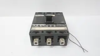 ITE JL3L400 MOLDED CASE CIRCUIT BREAKER 400A AMP 600V-AC 3P