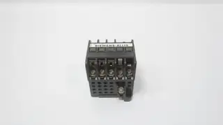 SIEMENS-ALLIS XL-0DC0 R AC CONTACTOR 115V-AC 18A AMP 5HP SIZE 0