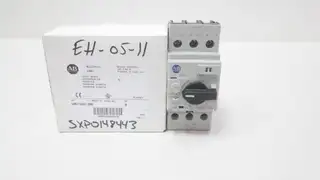 ALLEN BRADLEY 140U-D6D3-B80 MOLDED CASE CIRCUIT BREAKER 8A AMP 3P