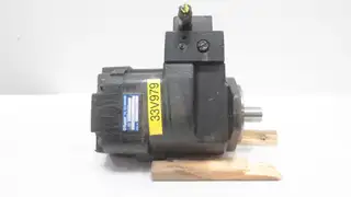 OILGEAR PVWH-25-RSAY-C2SN-450C HYDRAULIC AXIAL PISTON PUMP
