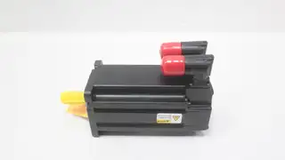 ALLEN BRADLEY MPL-B330P-SK72AA SERVO MOTOR 2.4HP 5000RPM 37LB-IN 460V-AC 3PH