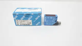 SICK WT12L-2BA01T01 PHOTOELECTRIC PROXIMITY SENSOR 10-30V-DC