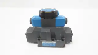 EATON VICKERS 02-339498 DG5V-8-H-8C-VM-FW-B-10 HYDRAULIC DIRECTIONAL VALVE