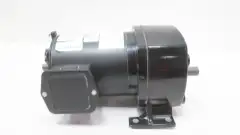 DAYTON 4Z388B GEARMOTOR 155RPM 1/3HP 230/460V-AC 3PH