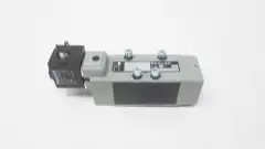 REXROTH 0 820 024 102 PNEUMATIC SOLENOID VALVE 24V-DC 10BAR