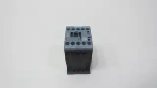 SIEMENS 3RT2317-1AP00 CONTACTOR 230V-AC 20A AMP 5HP