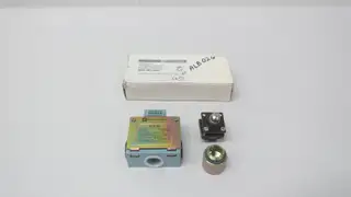 TELEMECANIQUE XCK M110H7 LIMIT SWITCH 240V-AC